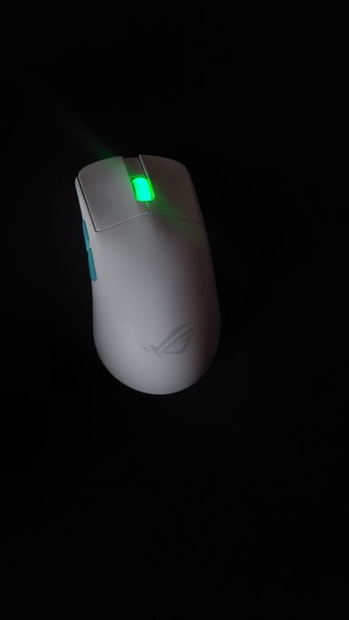 Mouse gaming Asus Rog Harpe Ace Aimlabs edition