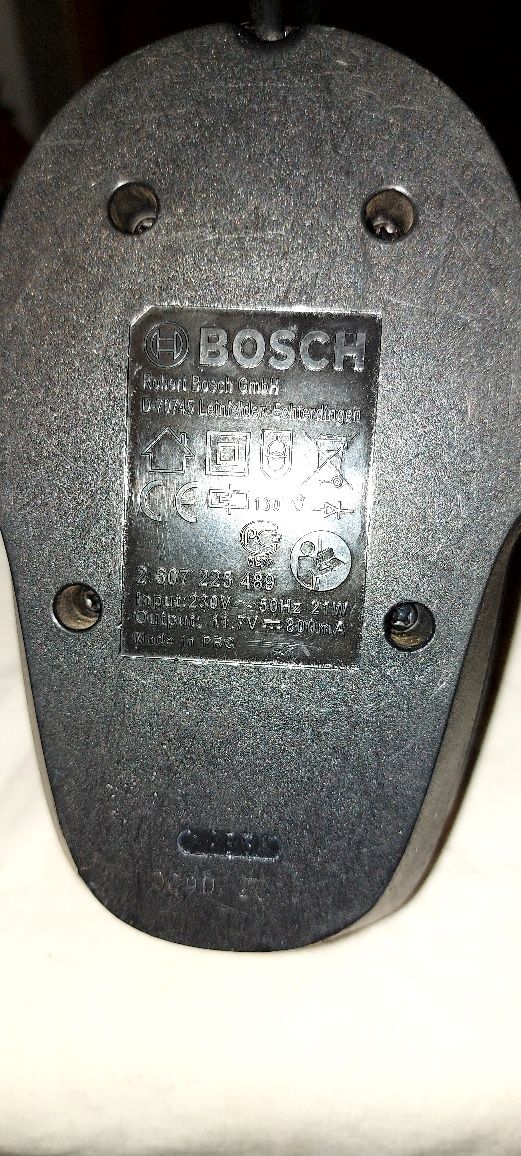 Incarcator bosch 11,7V - 800mA