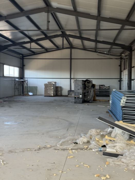 Хале за продажба в Костинброд