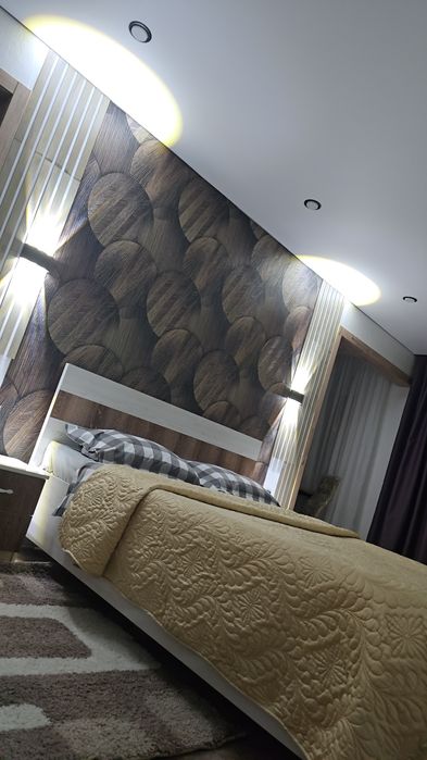 Центр.Уют.Балкон. 1 этаж. 10500т.