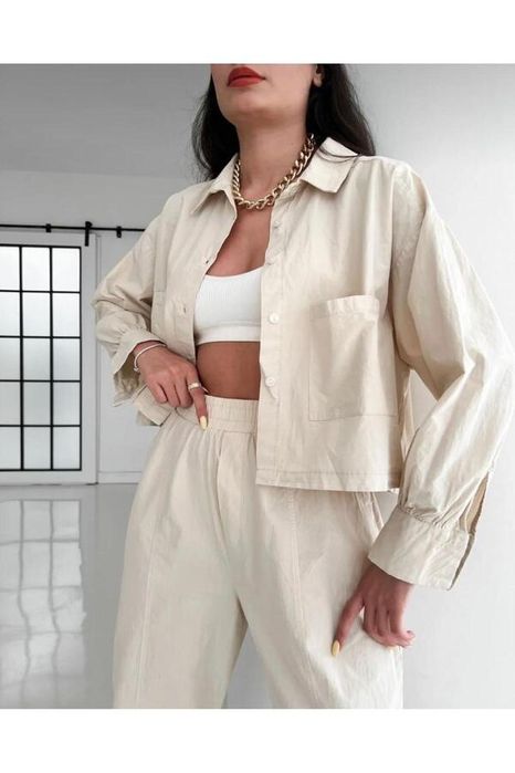 Jacheta Trench scurt bolero crem nou oversize Sonja Marohn mărimea M