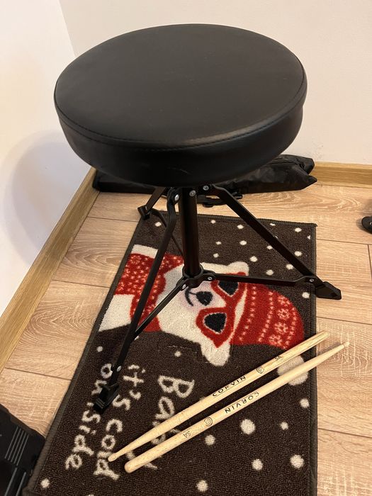 Vând set de tobe electroniceYamaha DTX430