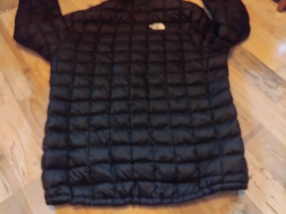 Тне north face. Яке