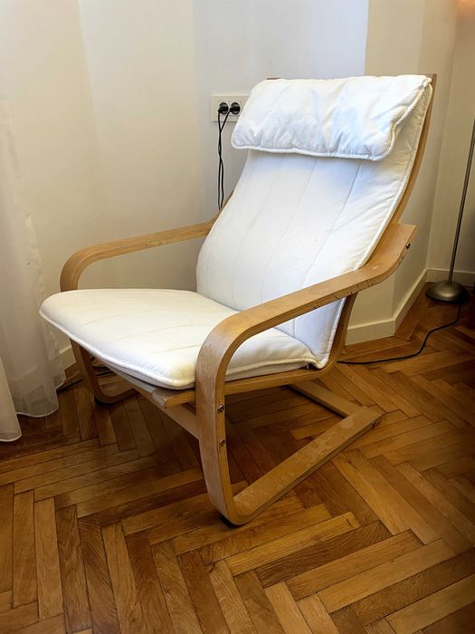 Fotoliu Ikea POÄNG 200 lei