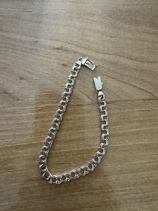 Продам браслет золотой плетение бисмарк !