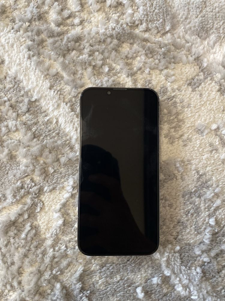 Iphone 13 pro srochna sotiladi