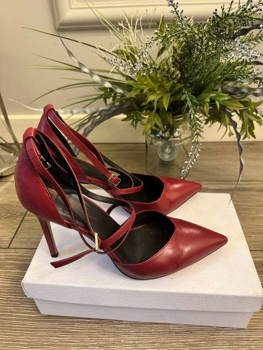 Туфли женские кожанные