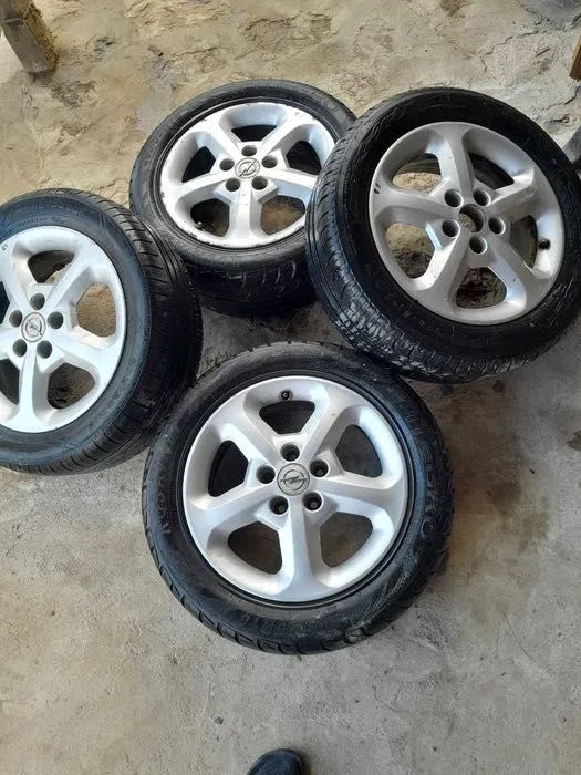 Jante cu anvelope 205/55/R16