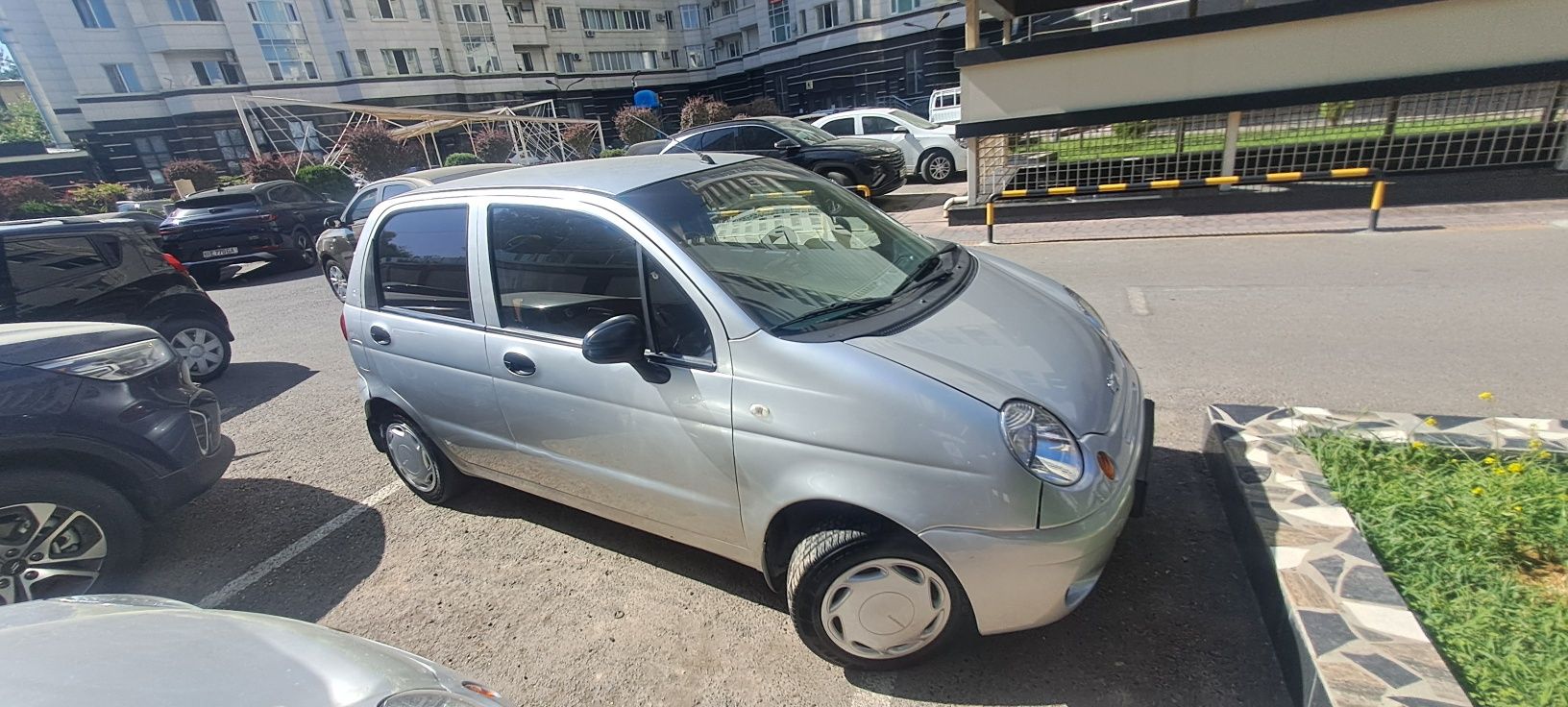 Matiz 2015 yil prastoy sotiladi xolati yaxshi gazi yo'q