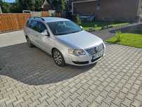 Volkswagen Passat Unic proprietar în România, import Austria în 2017, masina bine intret