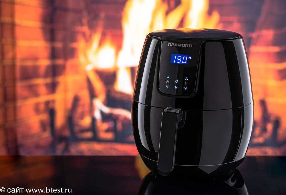 Аэрогриль-мультипечь
REDMOND RAG-247