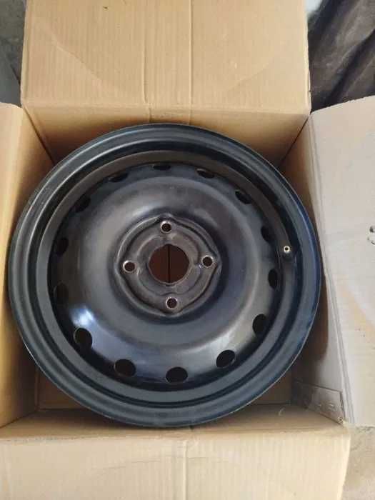 Продаю диски на Джентру 15 размер