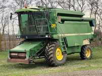 Combina John Deere 2254