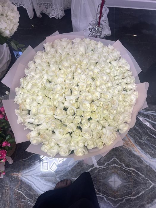 Цветы свежие и красивые