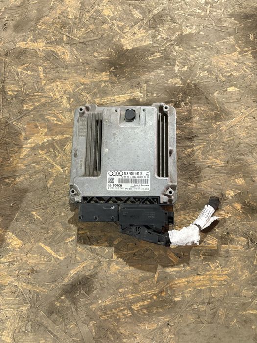 Audi Q7 3.0tdi 245 кс 2012 година моторен Компютър 4L2910401B