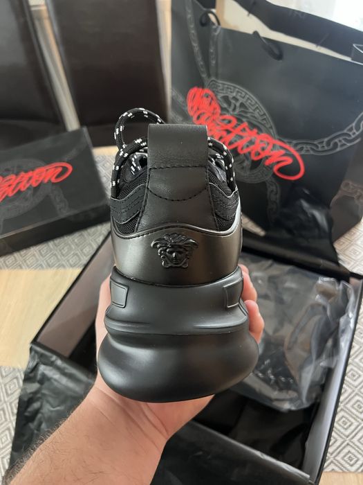 Versace Chain Reaction