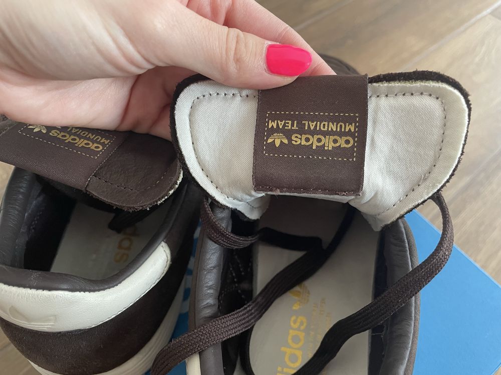 Футболни стоножки Adidas Mundial Rs 42 2/3