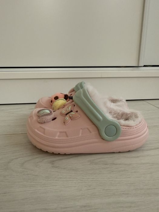 Детски чехли за момиче