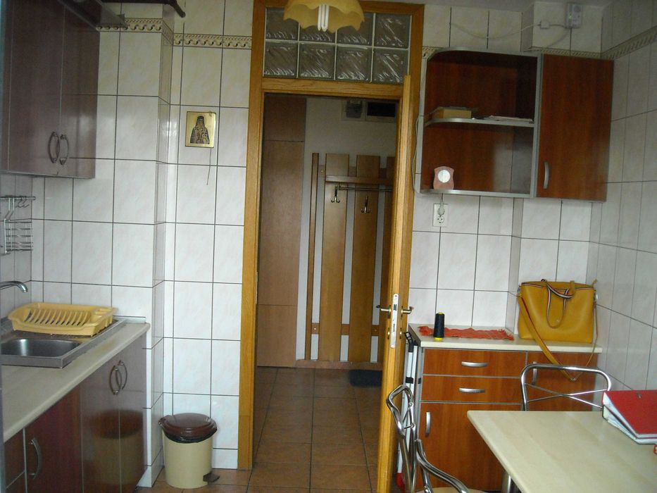3 camere decomandate cu centrala proprie