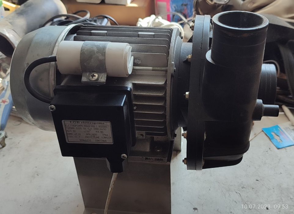 Насос на посудомоечную машину