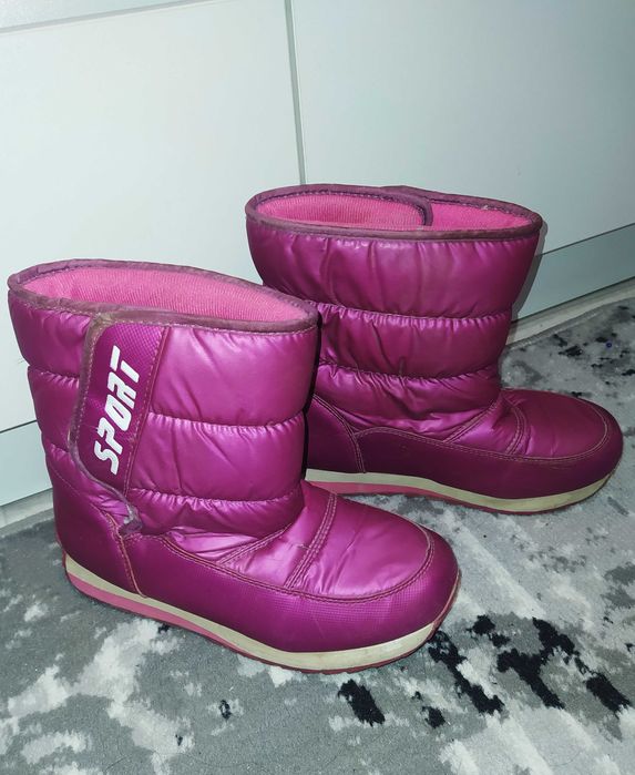 Сапоги на девочку размер 35