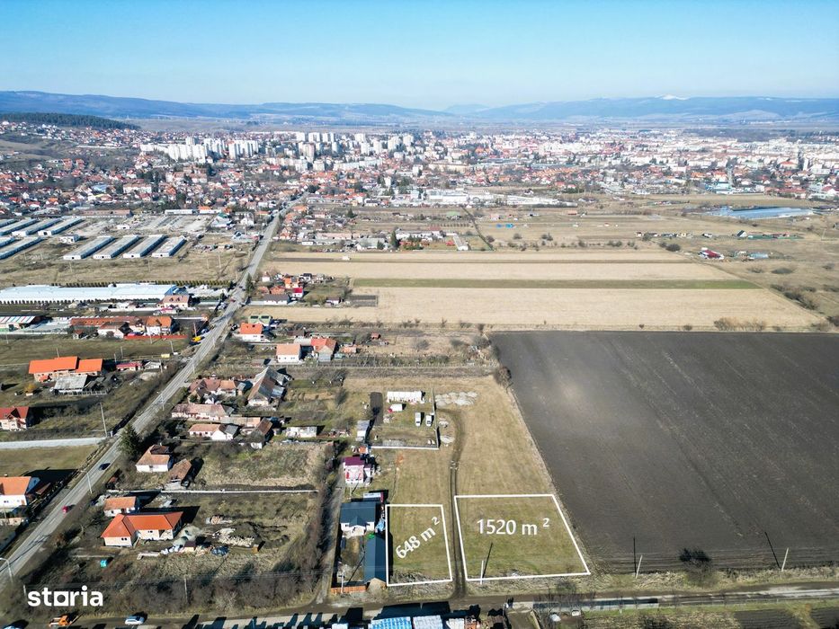 Două parcele de teren intravilan 648/1520 m² de vanzare Sfântu Gheorgh