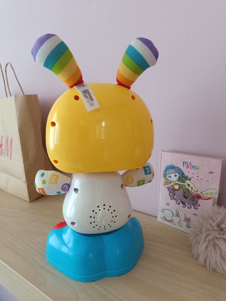 Робота на Fisher Price