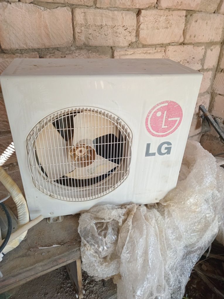 Продается Сплиц система LG робочем состояние