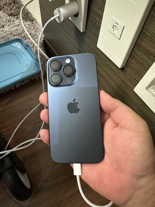 Iphone 15 pro 256gb