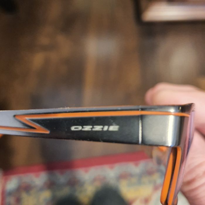 Ochelari cu lentile progresive