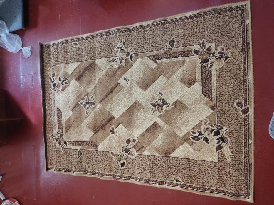 Продам ковер 150х220