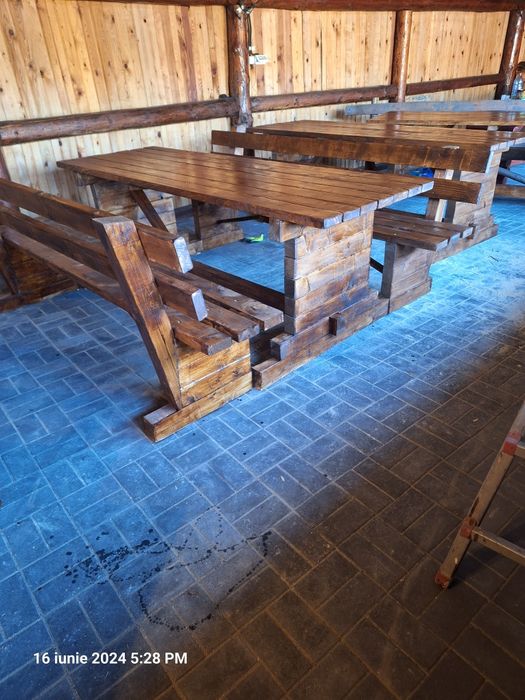 Mese +banci lemn brad