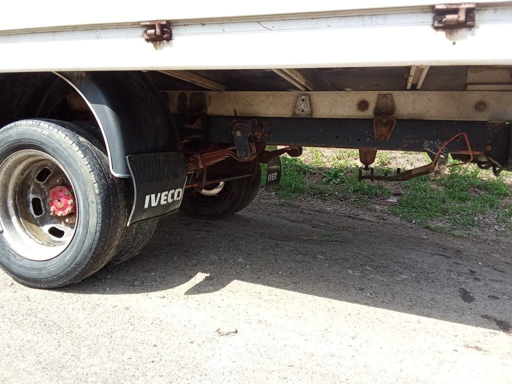 Vand sau schimb Iveco Daily 3.5T