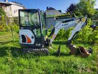 Tractor Bobcat practic nou! LA schimb