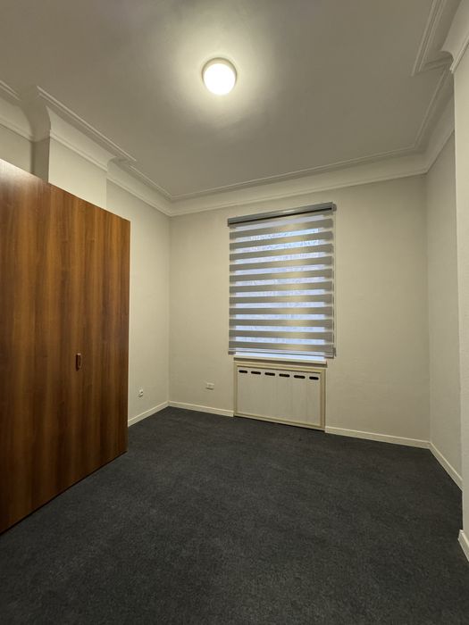 Под Офис сдаю помещение на Новомосковской