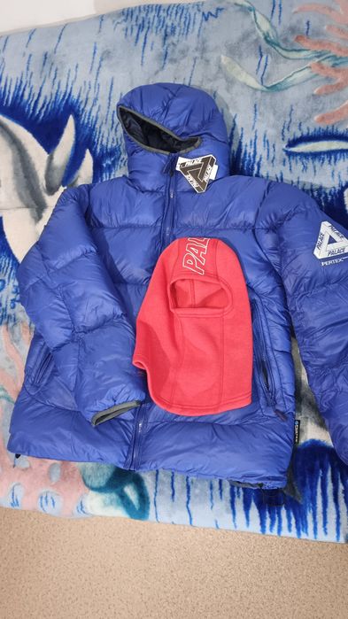 Новая куртка пэлас