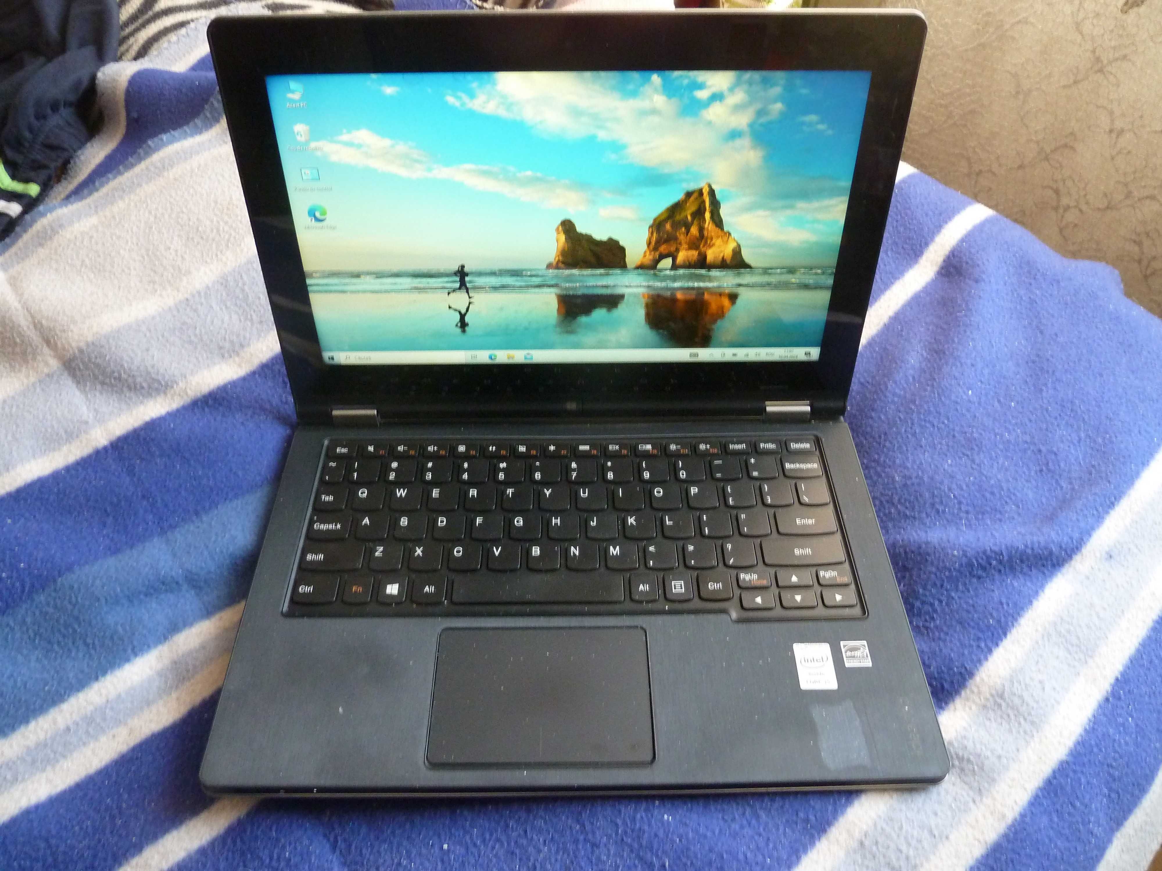 tableta si laptop lenovo ideapad yoga 11s,i5-4210,ram4gb,ssd 120gb