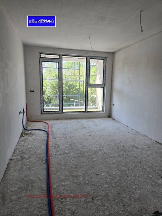 Тристаен апартамент в Младост 4 с АКТ 14!