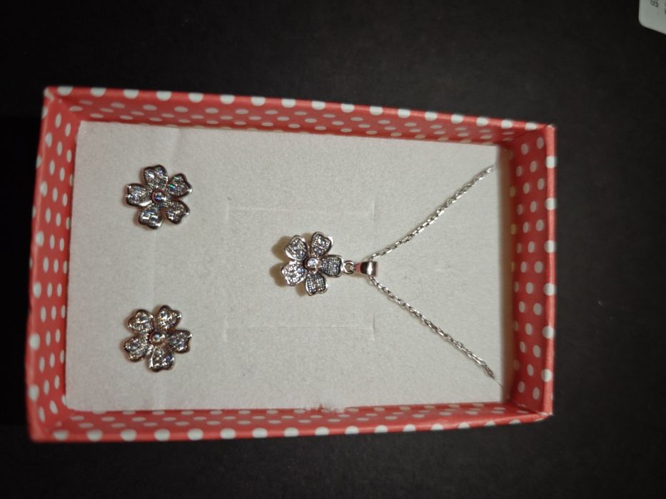 Set colier cu cercei de argint 925 și pietricele