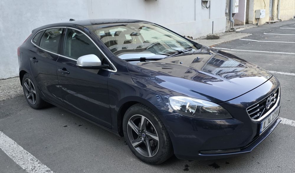 Volvo V40 Momentum