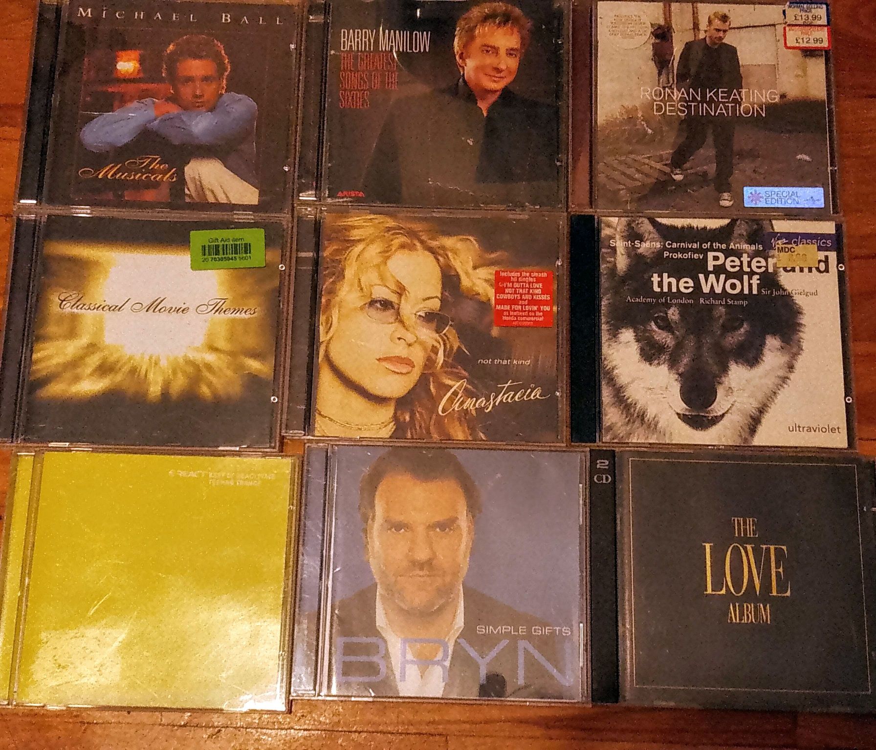 50 броя оригинални дискове (CD) с английска музика