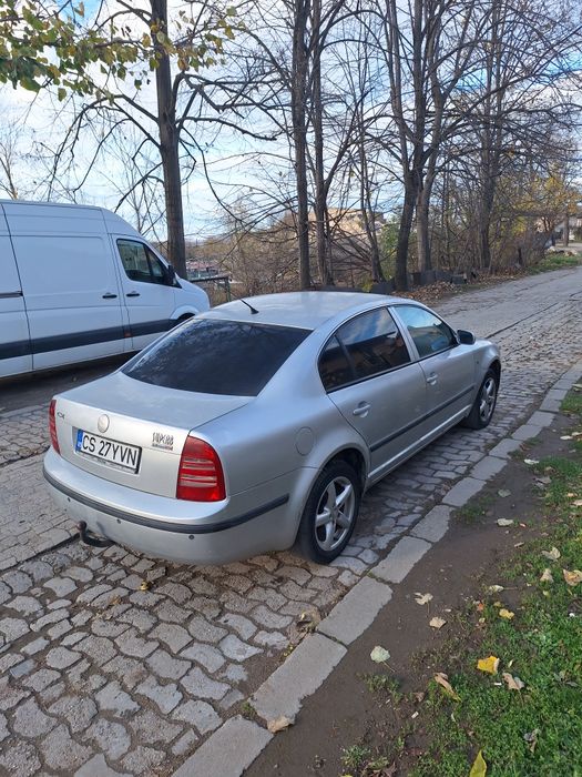 Vând skoda superb 2002