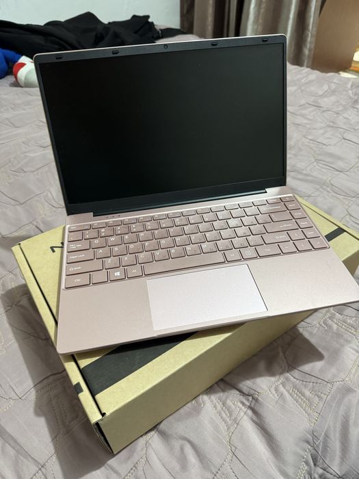 Ноутбук HYDRA H14 14" / 12 Гб / SSD 256 Гб / Win 10 / MKII