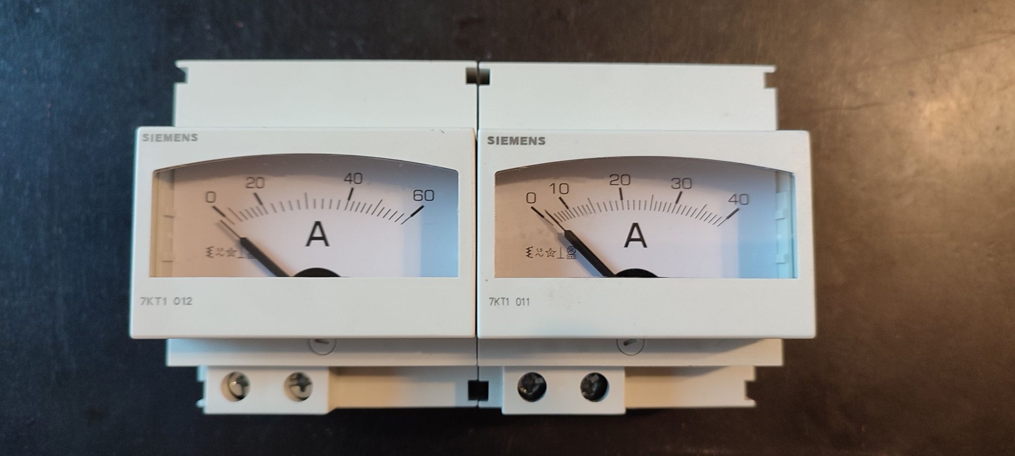 Амперметър Siemens за директно свързване