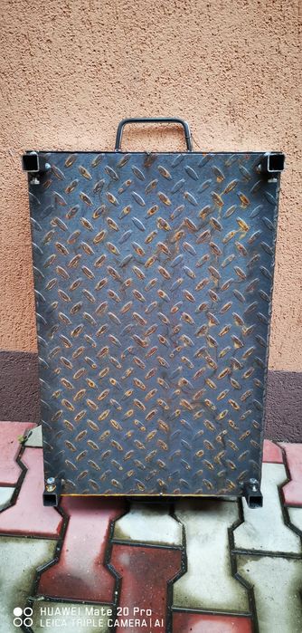 Vând grătare cu grătar de inox