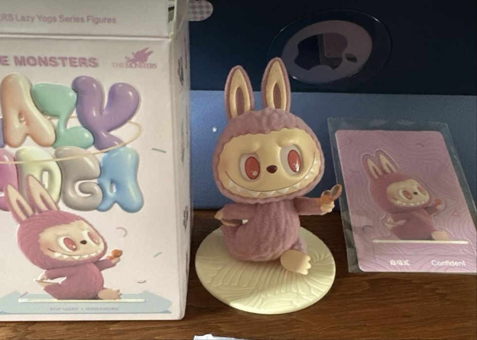 Labubu Lazy Yoga Оригинал Pop mart