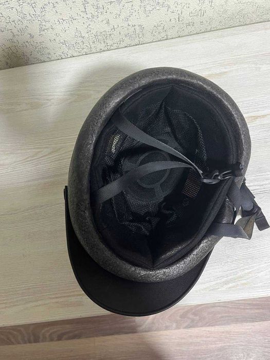 Шлем для верховой езды TROXEL