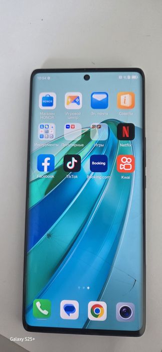 Продам недорого телефон HonorX9a5G