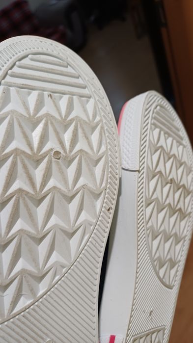 Детски пантофи за момиче