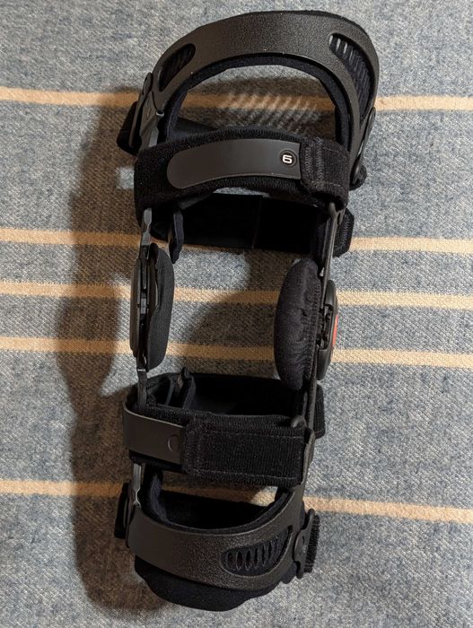 Ортеза за коляно Breg Fusion Medial OA (Остео Артрит или Остеоартрит))